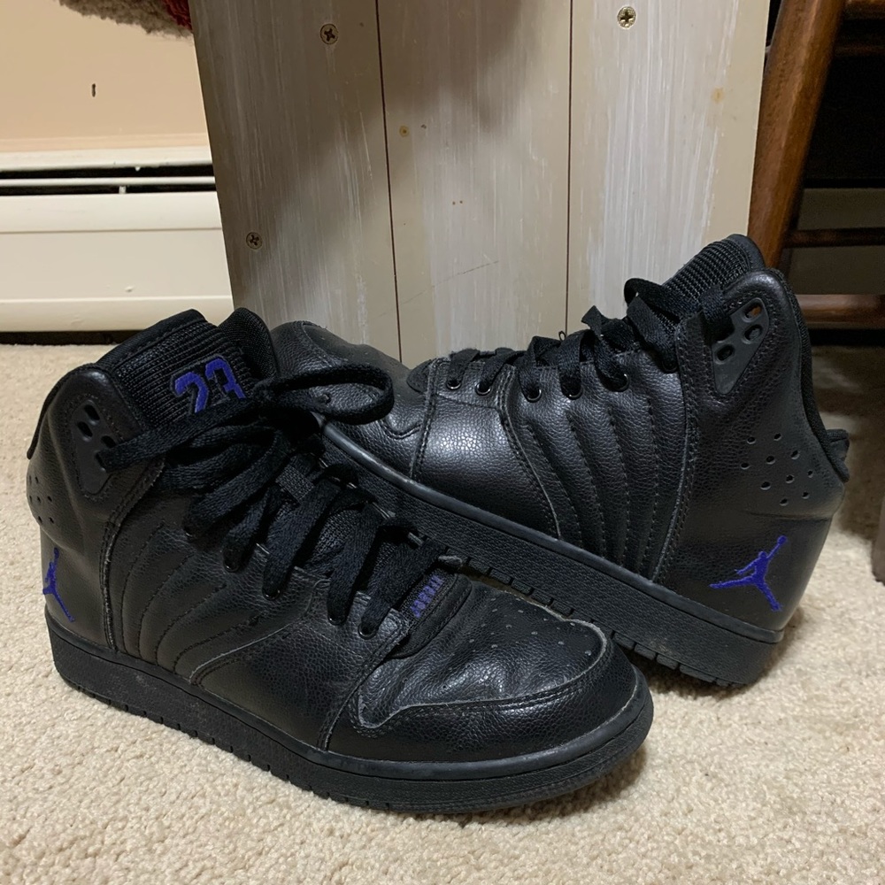 Boys Jordan 1 Flight 4’s